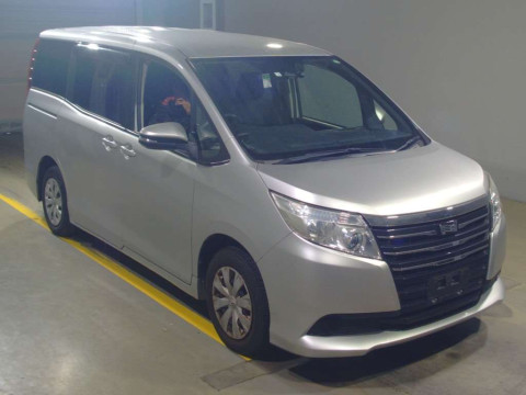 2016 Toyota Noah ZRR80G[2]