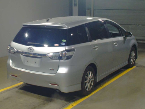 2013 Toyota Wish ZGE20W[1]