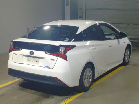 2019 Toyota Prius ZVW51[1]