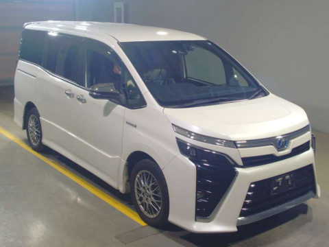 2020 Toyota Voxy ZWR80W[2]