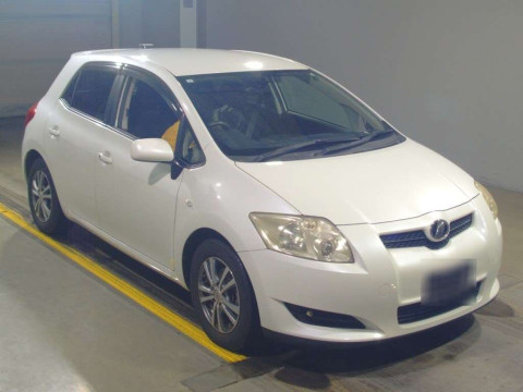 2007 Toyota Auris NZE151H[2]