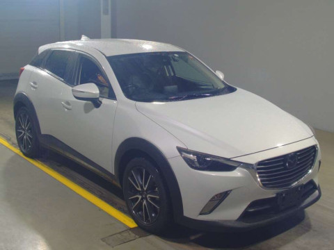 2017 Mazda CX-3 DK5FW[2]