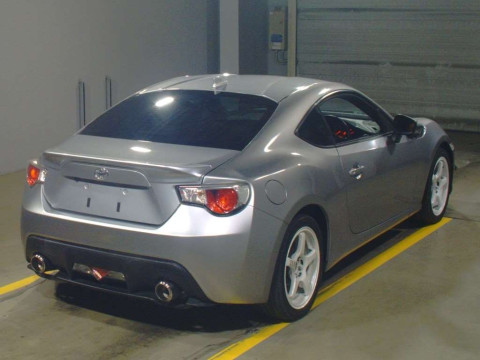 2015 Toyota 86 ZN6[1]