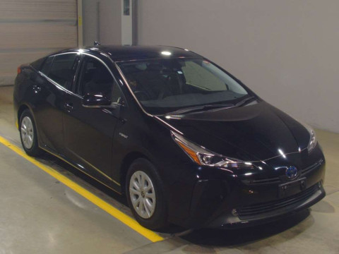 2019 Toyota Prius ZVW55[2]