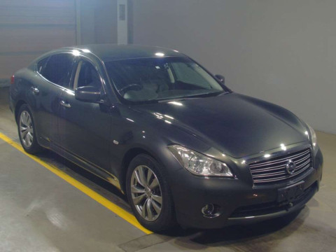 2016 Nissan Fuga Y51[2]