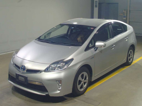 2013 Toyota Prius PHV ZVW35[0]