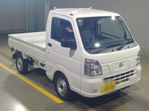 2024 Nissan NT100 Clipper DR16T[2]