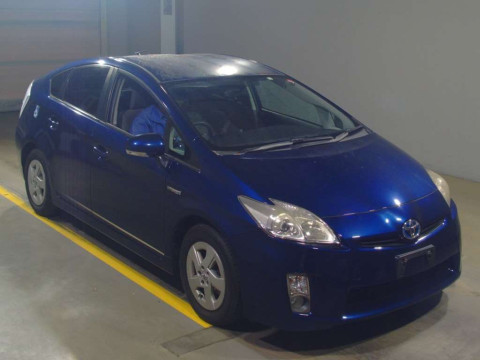 2010 Toyota Prius ZVW30[2]