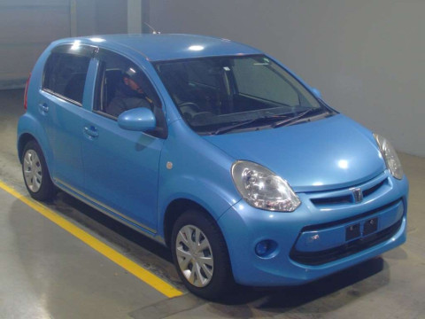 2014 Toyota Passo KGC30[2]