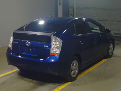 2010 Toyota Prius ZVW30[1]