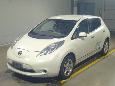 2011 Nissan Leaf ZE0[0]