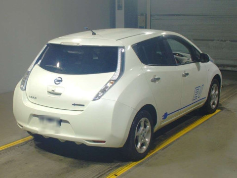 2011 Nissan Leaf ZE0[1]