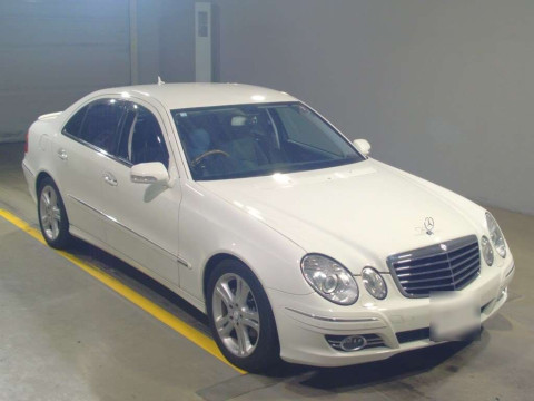 2008 Mercedes Benz E-Class 211022[2]