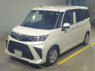 2022 Toyota Roomy