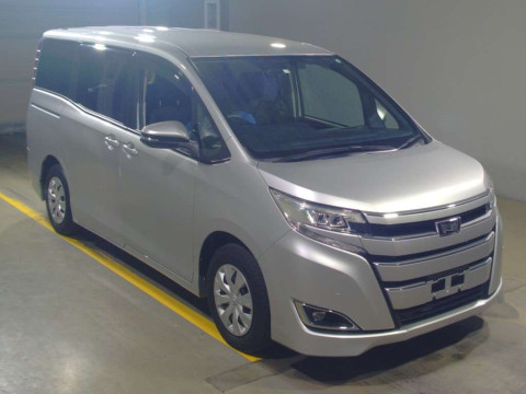 2018 Toyota Noah ZRR80G[2]