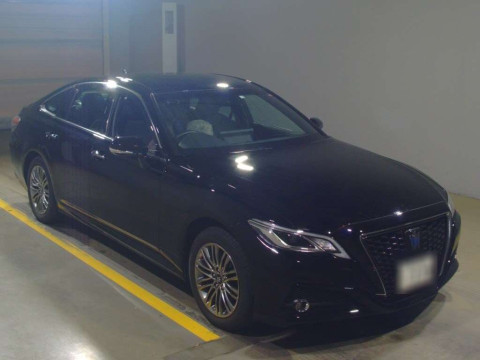 2020 Toyota Crown Hybrid AZSH21[2]