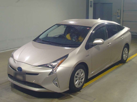 2016 Toyota Prius ZVW50[0]