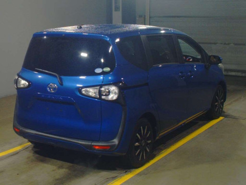 2016 Toyota Sienta NSP170G[1]