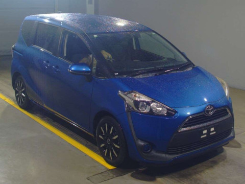 2016 Toyota Sienta NSP170G[2]