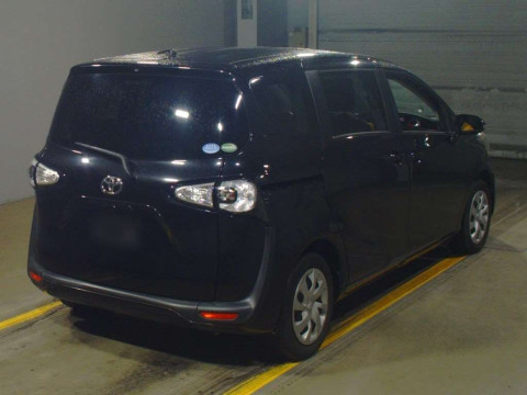 2016 Toyota Sienta NSP170G[1]