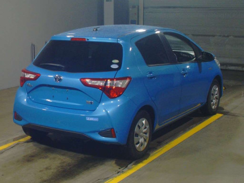 2018 Toyota Vitz NHP130[1]