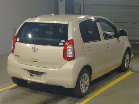 2015 Toyota Passo KGC30[1]