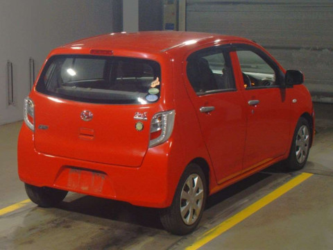 2013 Daihatsu Mira es LA300S[1]