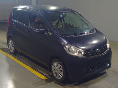 2014 Nissan DAYZ B21W[2]