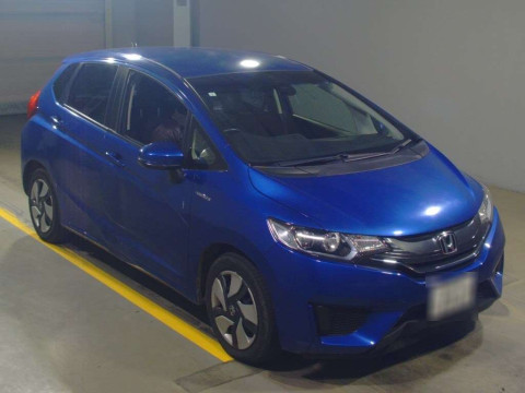 2015 Honda Fit Hybrid GP5[2]