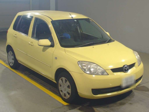 2006 Mazda Demio DY3W[2]