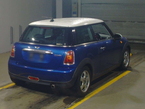 2009 Mini MINI MF16[1]