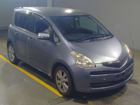 2009 Toyota Ractis NCP100[2]