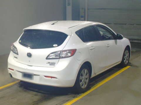 2010 Mazda Axela Sport BLEFW[1]