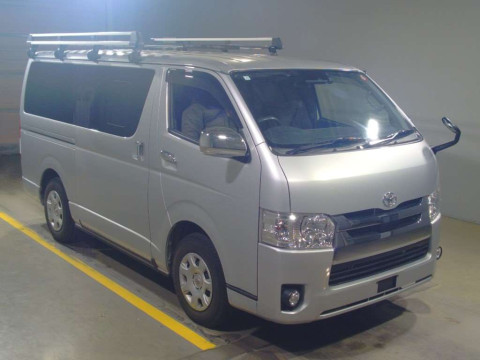 2019 Toyota Hiace Van TRH200V[2]