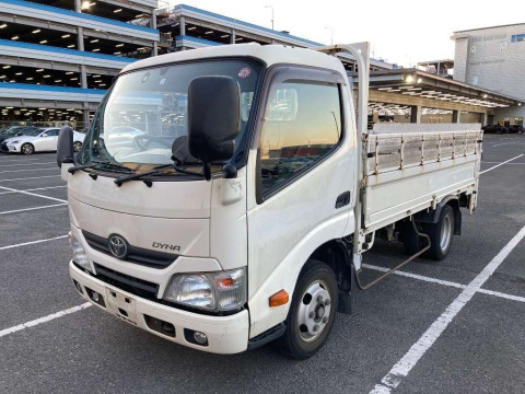 2014 Toyota Dyna Truck XZU645[0]