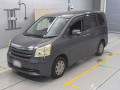 2010 Toyota Noah