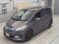 2013 Honda Freed hybrid