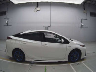 2019 Toyota Prius PHV