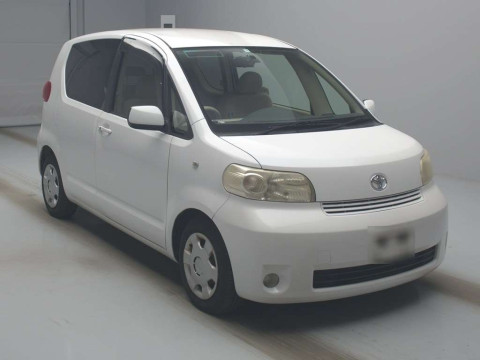 2006 Toyota Porte NNP11[2]