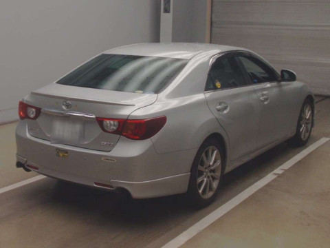 2011 Toyota Mark X GRX130[1]