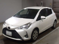 2017 Toyota Vitz