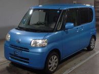 2012 Daihatsu Tanto