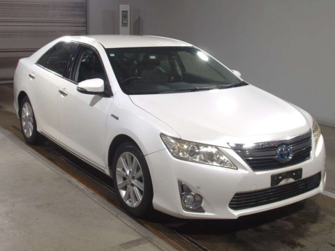 2013 Toyota Camry AVV50[2]