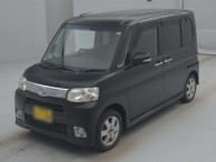 2012 Daihatsu Tanto