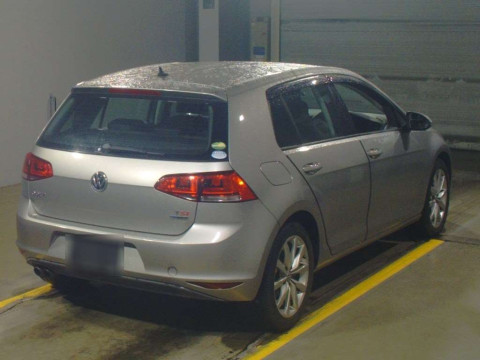 2014 Volkswagen Golf AUCPT[1]