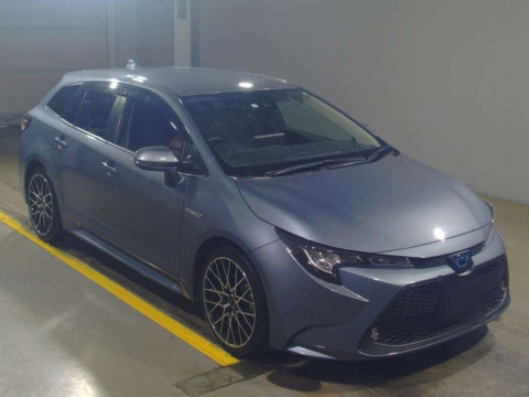 2020 Toyota Corolla Touring Wagon ZWE211W[2]