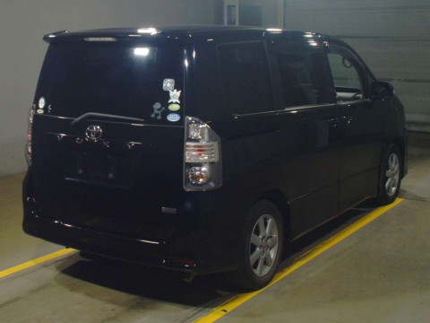 2008 Toyota Voxy ZRR70W[1]