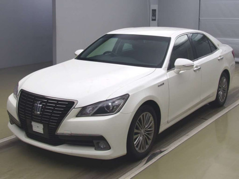 2015 Toyota Crown Hybrid AWS210[0]