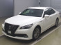 2015 Toyota Crown Hybrid