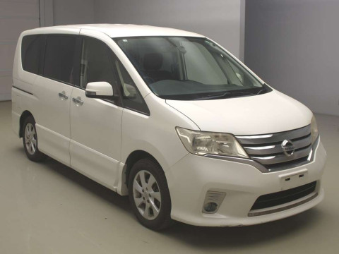 2012 Nissan Serena FC26[2]